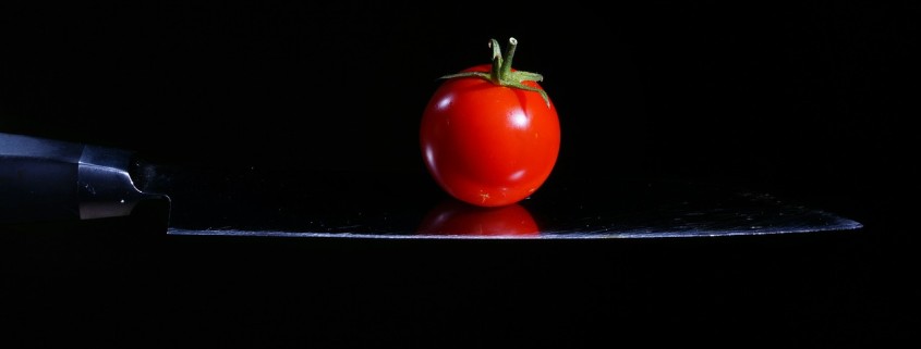 knife skills tomato